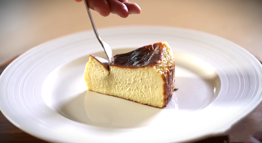 Classic Basque Cheesecake