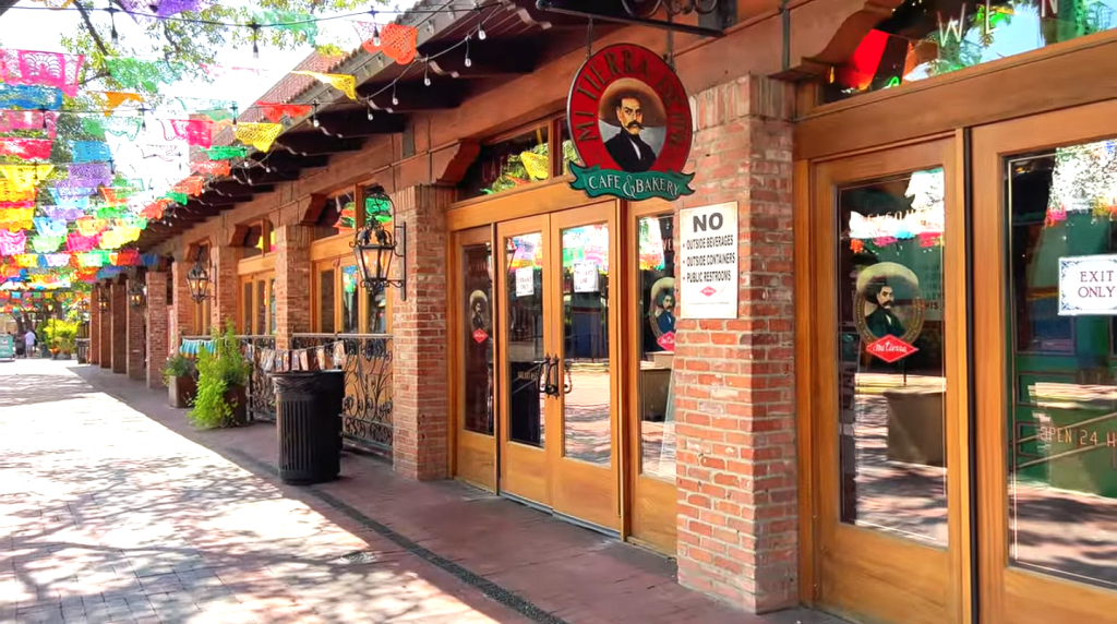 Mi Tierra Cafe y Panaderia