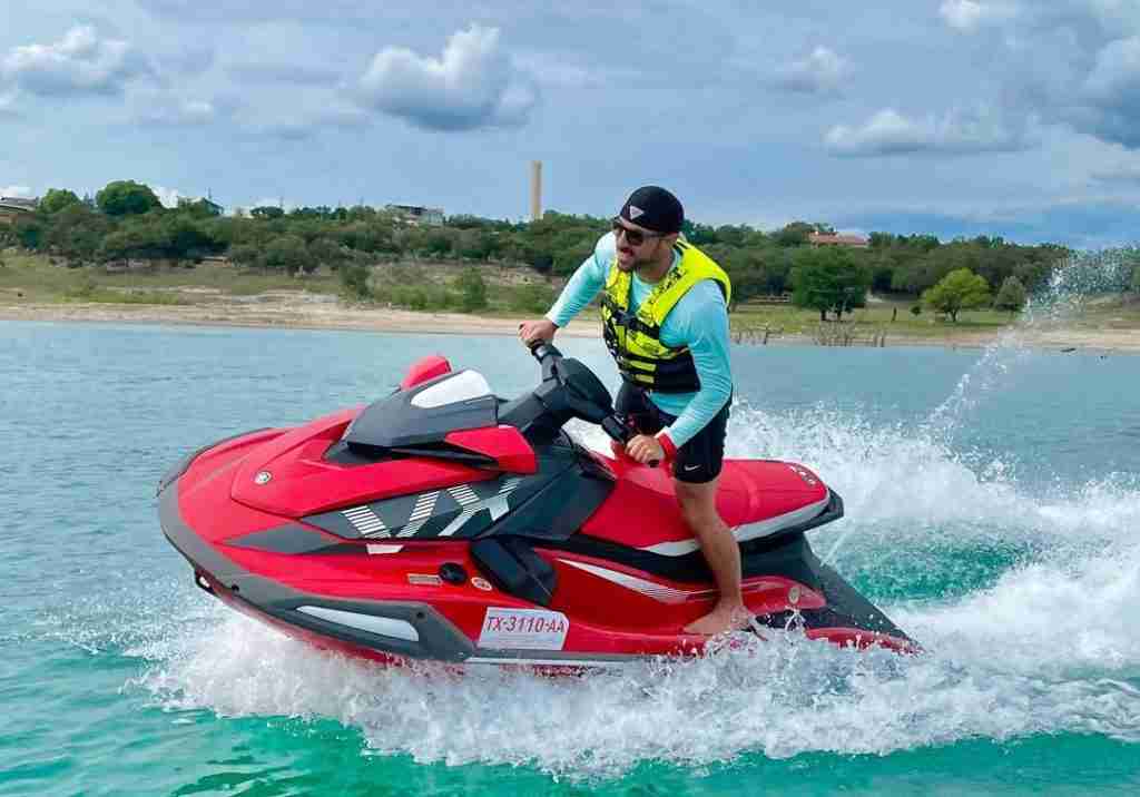 Rent Jet Skis At Canyon Lake
