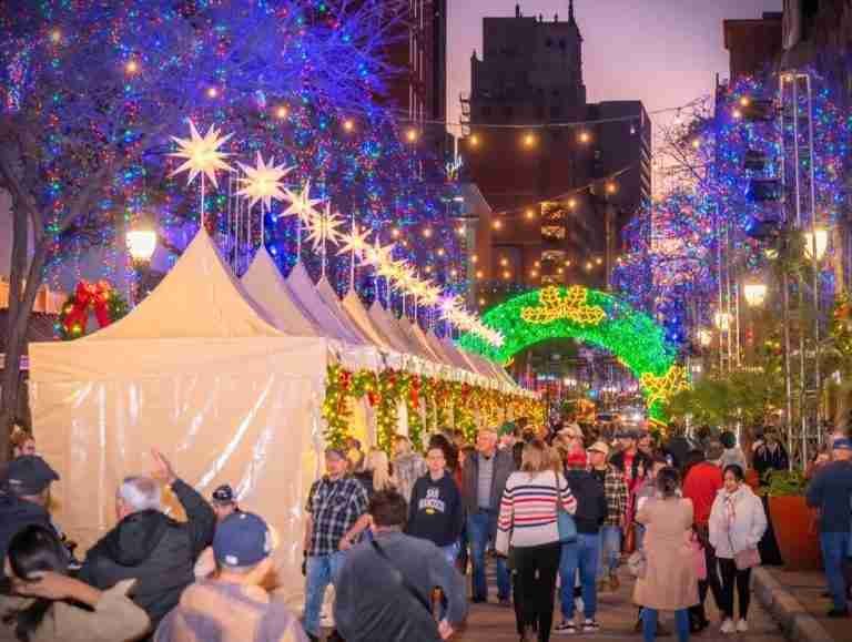 10 Best Restaurants on San Antonio Riverwalk for Christmas Lights Dinner
