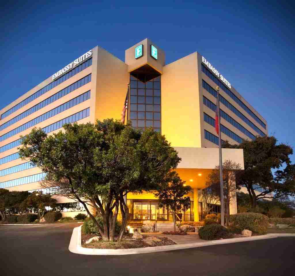 Embassy Suites by Hilton San Antonio Airport
