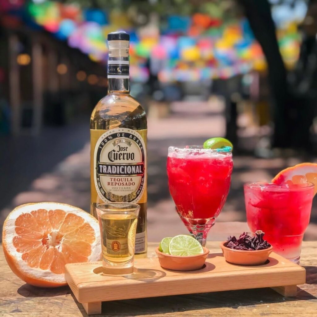 Mi Tierra Café y Panaderia