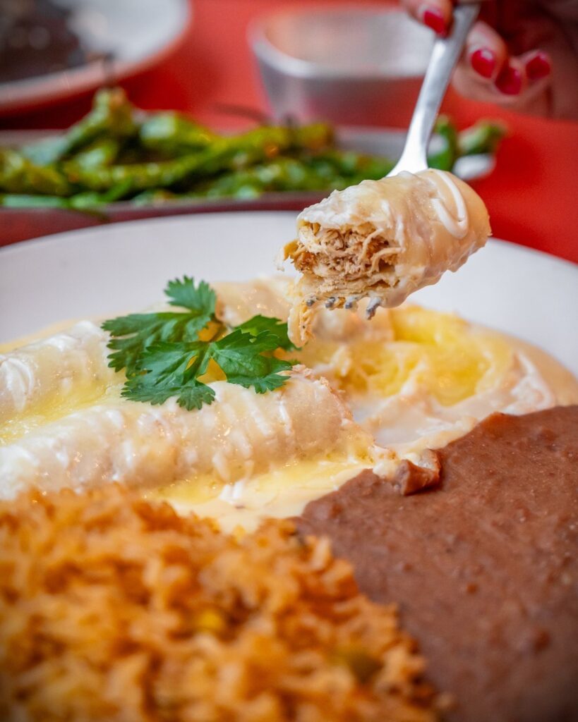 Rosario's ComidaMex & Bar